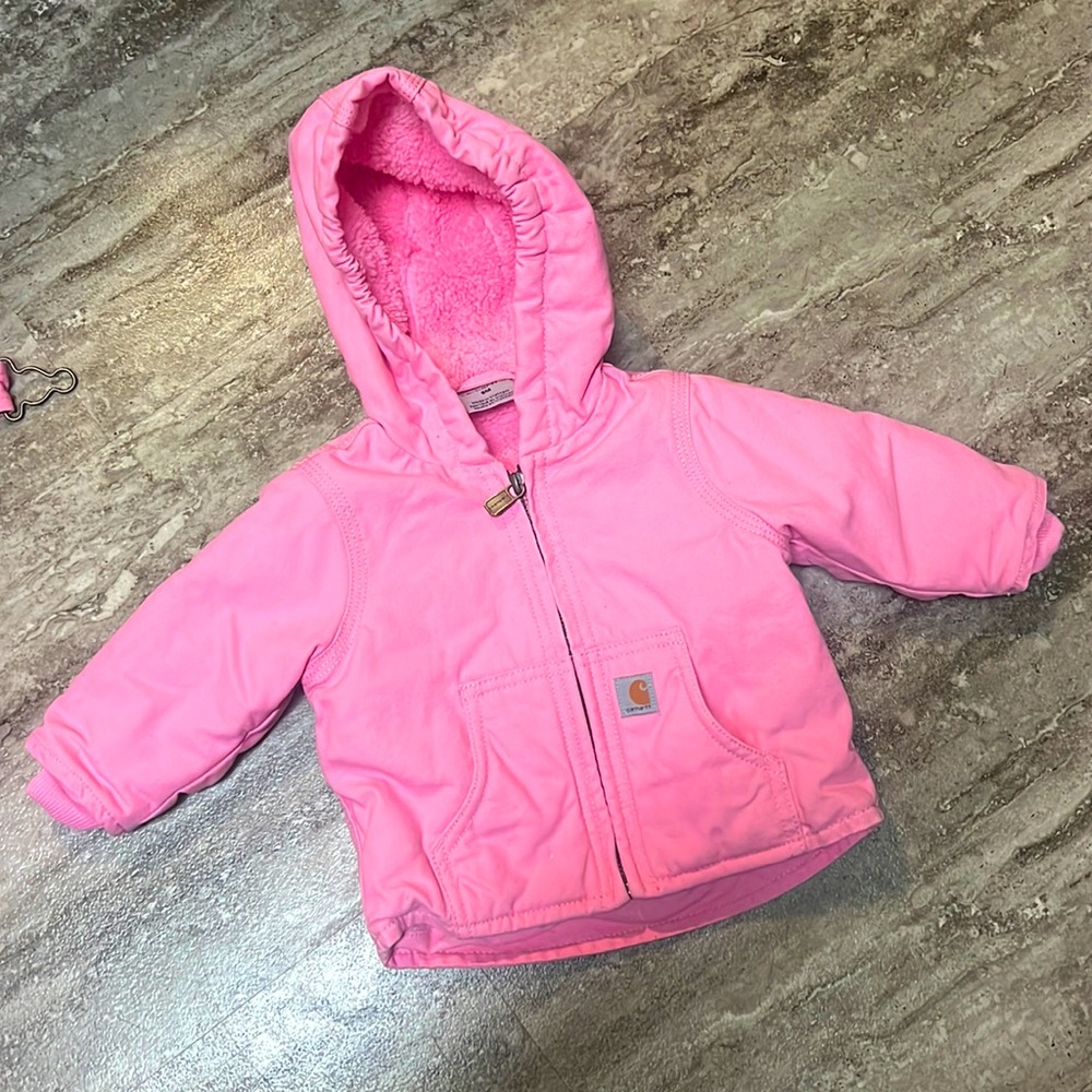 EUC Cozy winter/spring Girl infant 6M coat!